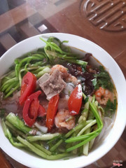 bún tôm sườn