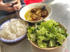 Bún chả 35k