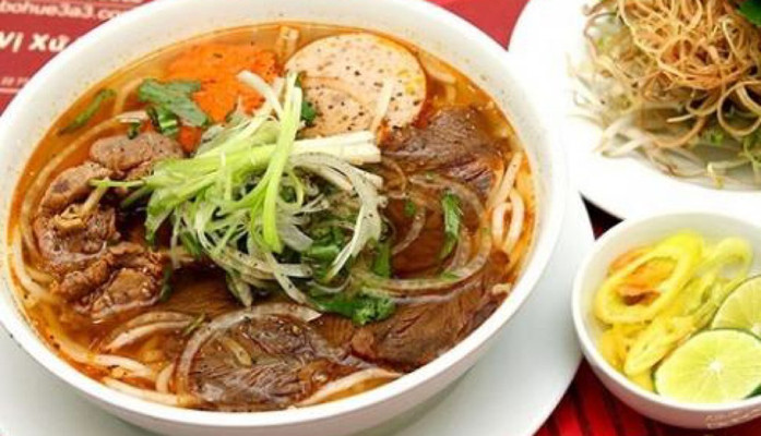 Bún Bò Ngọc Quỳnh - Bún Bò Tái Nạm Chả Giò - Điện Biên Phủ