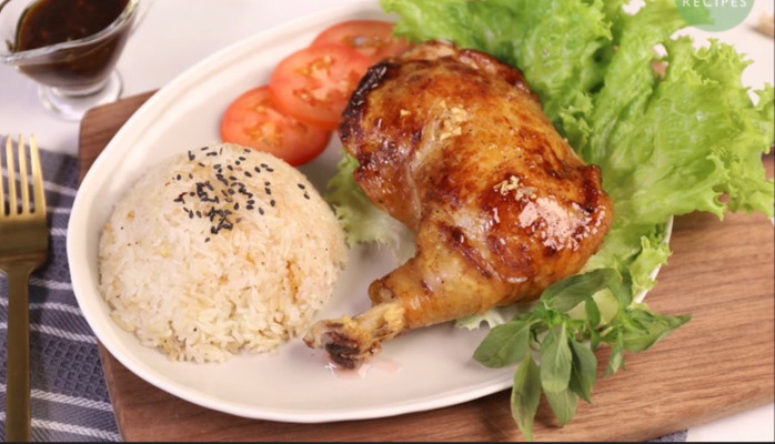 Chicken Rice - Cơm Gà & Gà Rán - Tăng Thiết Giáp