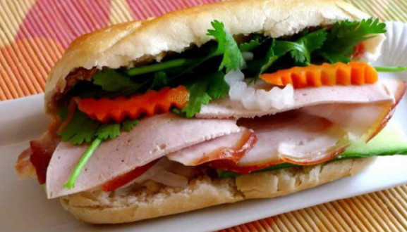 Bánh Mì Ngò