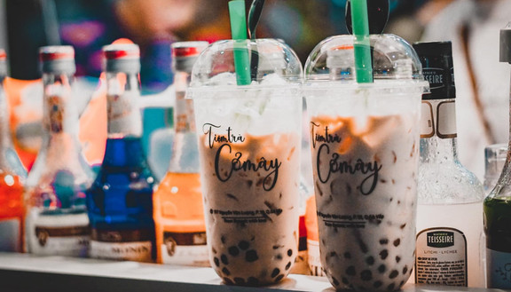 Tiệm Trà Cỏ Mây