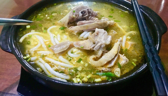 Bánh Canh Thố