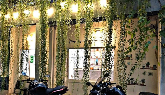 Đúng - Coffees And More - Nguyễn Thiện Thuật