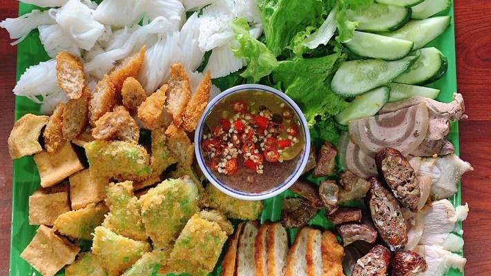 Bún Đậu Mẹt Cô Huyền - Hoàng Công Chất