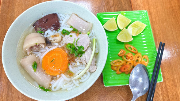 Bánh Canh Bột Gạo 61 - Thích Quảng Đức