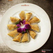 Bánh mặn đầu tiệc