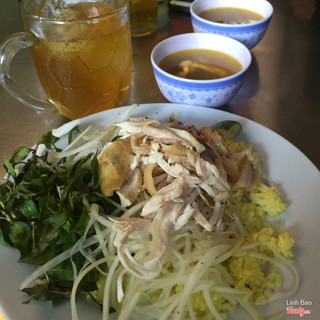 cơm gà xé