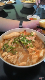 Bánh canh tôm cua hải sản