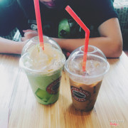 Matcha trà xanh và cà phê nâu đá