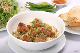 mì quảng sườn non