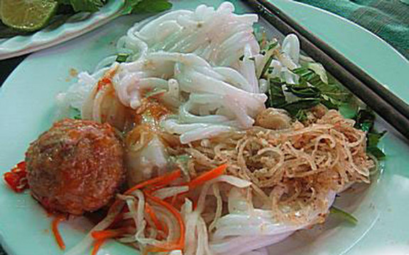 Hoàng Yến - Bánh Tầm