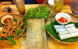 Những quán hải sản có bán món "Tôm Tích"