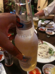 Beer-below-zero , mắc hơn chai thường 2k nhưng quá tuyệt ...