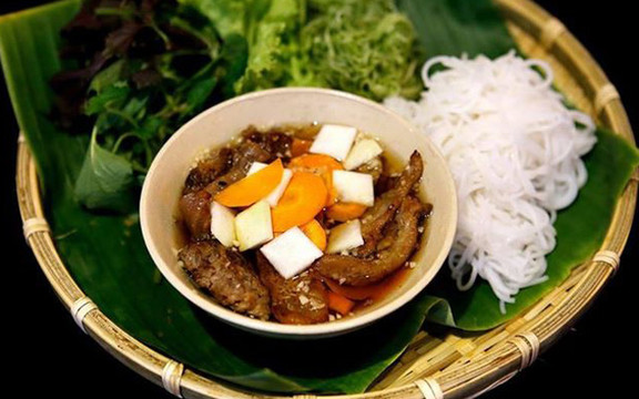 Bún Chả Quạt Hà Nội