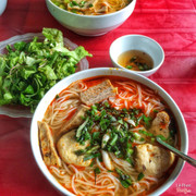 Bún chả mọc