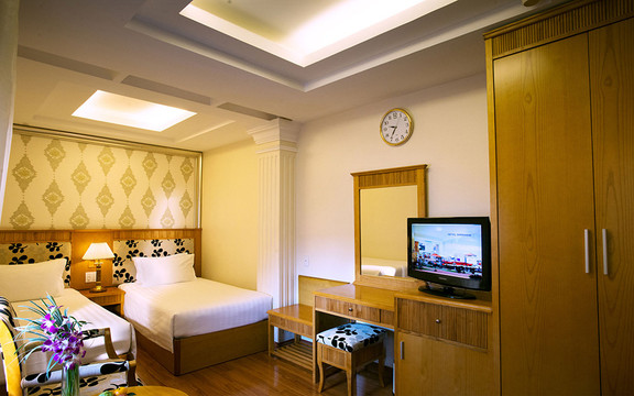 Silverland Central Hotel & Spa