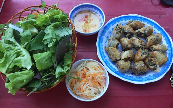 Hà Bình - Nem Cuốn & Bánh Khoai