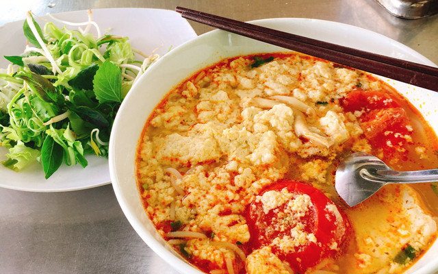 Nguyên Phong - Quán Bún Riêu