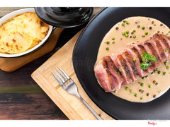 Phi lê vịt sốt tiêu xanh
Duck filet