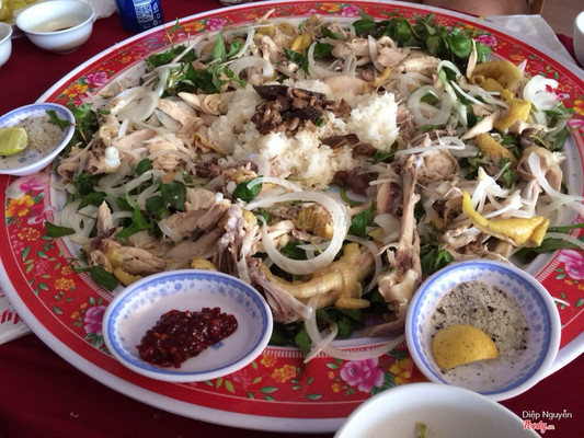 Gà lên mâm