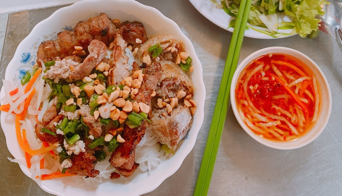 Ánh Tuyết - Bún Thịt Nướng & Bò Lá Lốp