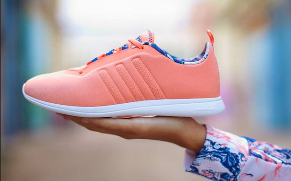 Adidas - Savico Megamall