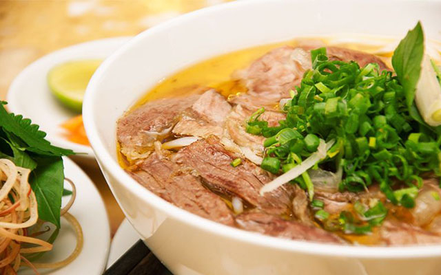 Bún Bò Huế Xưa - Phan Xích Long