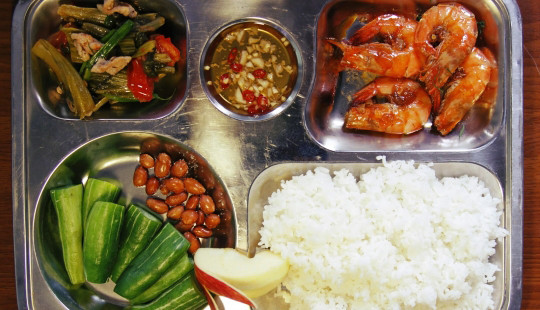 Mom Can Cook - Cơm Trưa Giao Hàng