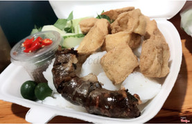 Giá suất này chưa giảm giá là 35k. Giảm giá còn 23k