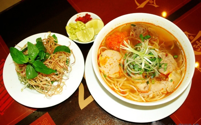 Bún Bò Huế 3A3 - Nguyễn Văn Cừ