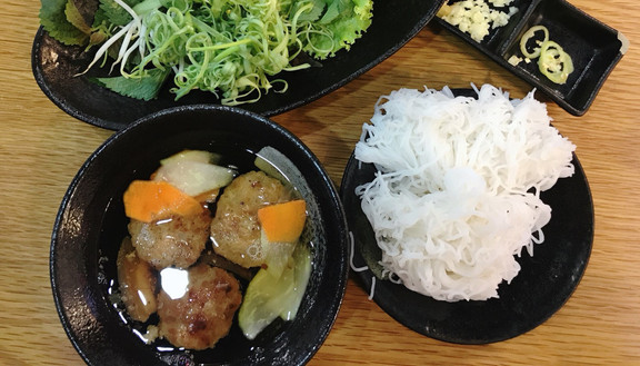 Bún Chả - Bế Văn Đàn