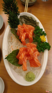 sashimi cá hồi