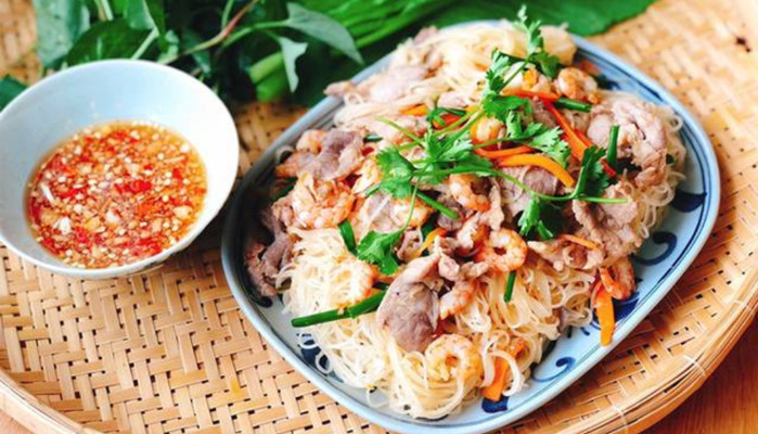 Hùng Ký - Hủ Tiếu Xào & Mì Xào Giòn - Đường Số 26