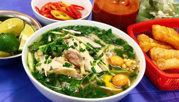 Phở Gà Phố Cổ Hà Nội - Bế Văn Đàn