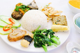 CƠM ĐẶT