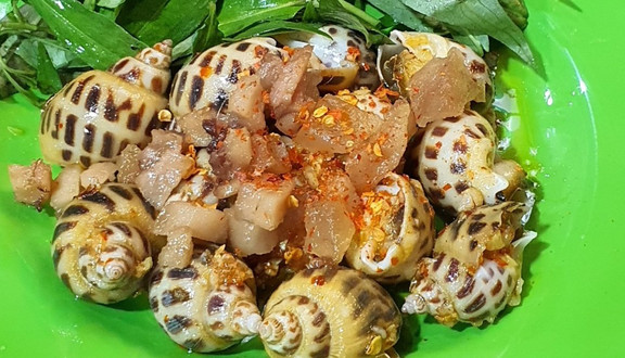 Quán Ốc Chị Gấu