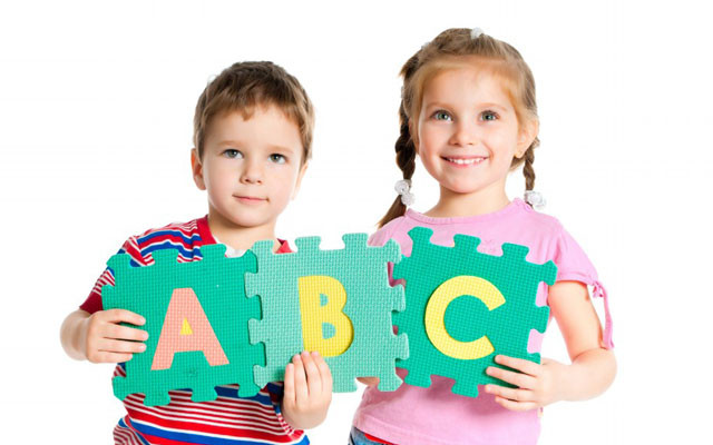 Lớp Mẫu Giáo Hoàng Oanh - Phạm Thế Hiển