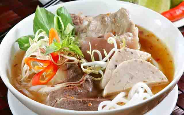 Bún Bò Huế - Hồ Thị Kỷ