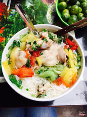 Bún sườn chua 35k