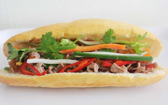 Bánh Mì Viễn Hưng - Võ Văn Tần