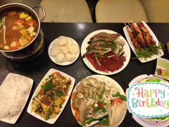 Lẩu Nấm (2 người) + Tôm Nướng Muối Ớt + Gỏi Gân Bò