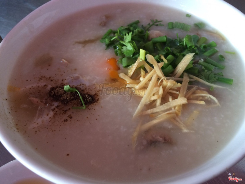 Ngon lành. Tô này có gọi thêm trứng