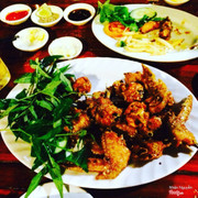 Cánh gà chiên mắm