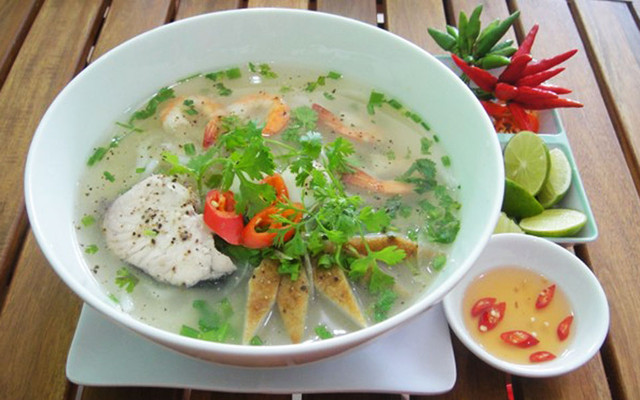 Bánh Canh Chả Cá Phan Rang - Nguyễn Đình Chính