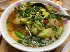 Canh chua cá dứa