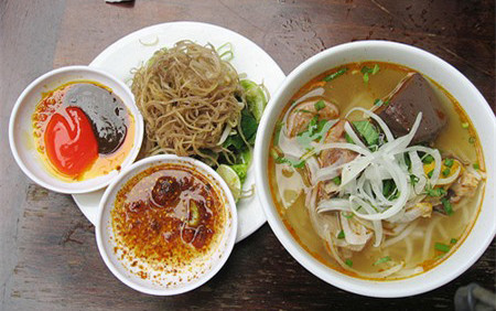 Xuân - Bún Bò Huế