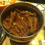 Canh chân gà cay 210k