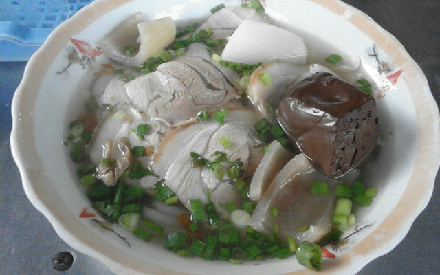 Bánh Canh, Hủ Tiếu & Hoành Thánh - Ấp Bắc