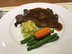 beefsteak sốt tiêu đen